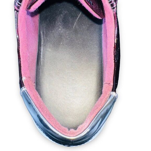 Limelight Maroon and White Sneakers - Picture 10 of 12